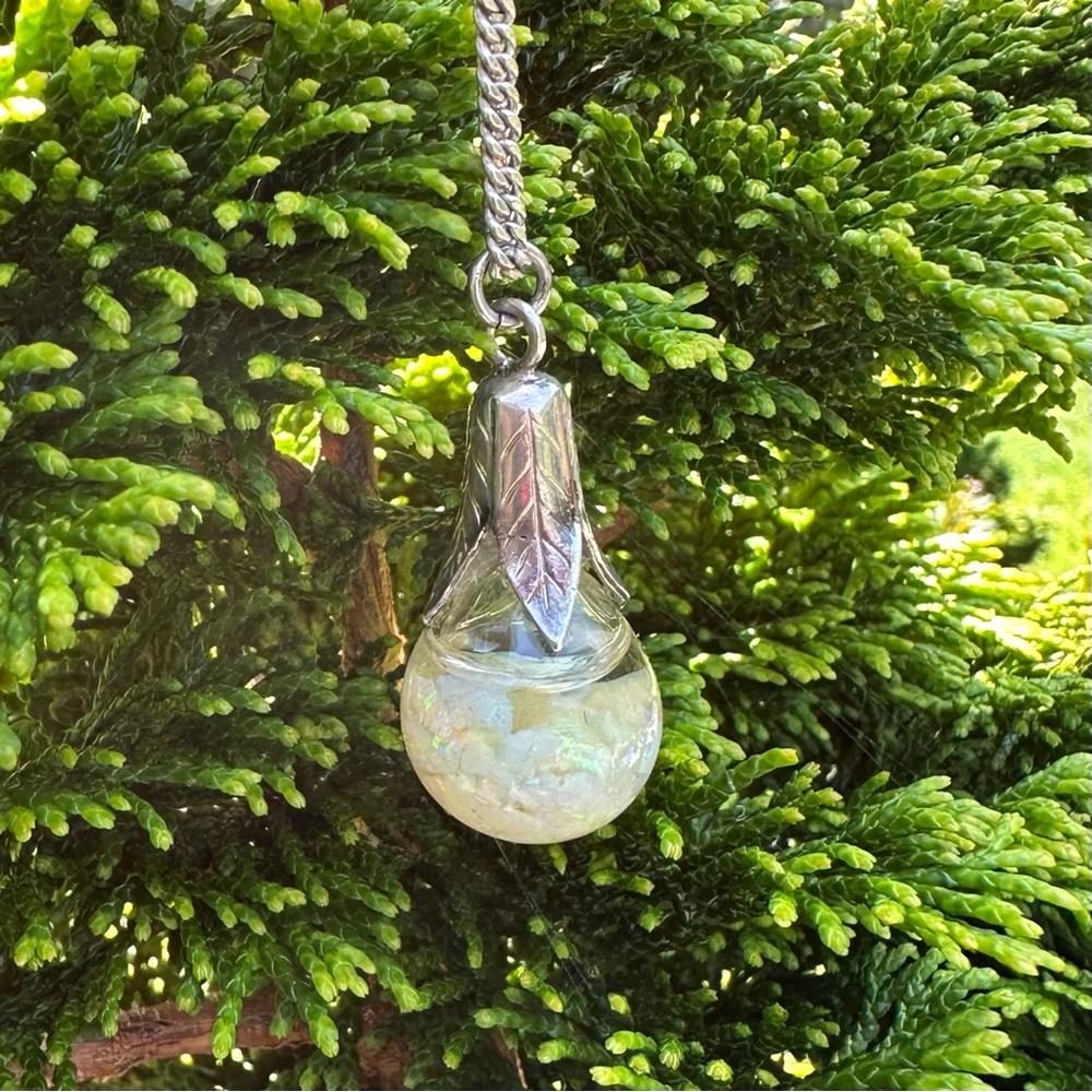 Vintage Sterling Silver Floating Opal Pendant Necklace - Picture 2 of 9